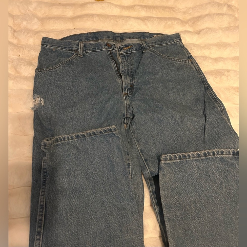 Classic Men's Rustler Jeans